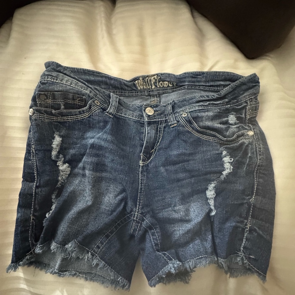 Wallflower Blue Jean Shorts Distressed Cut-Off Style